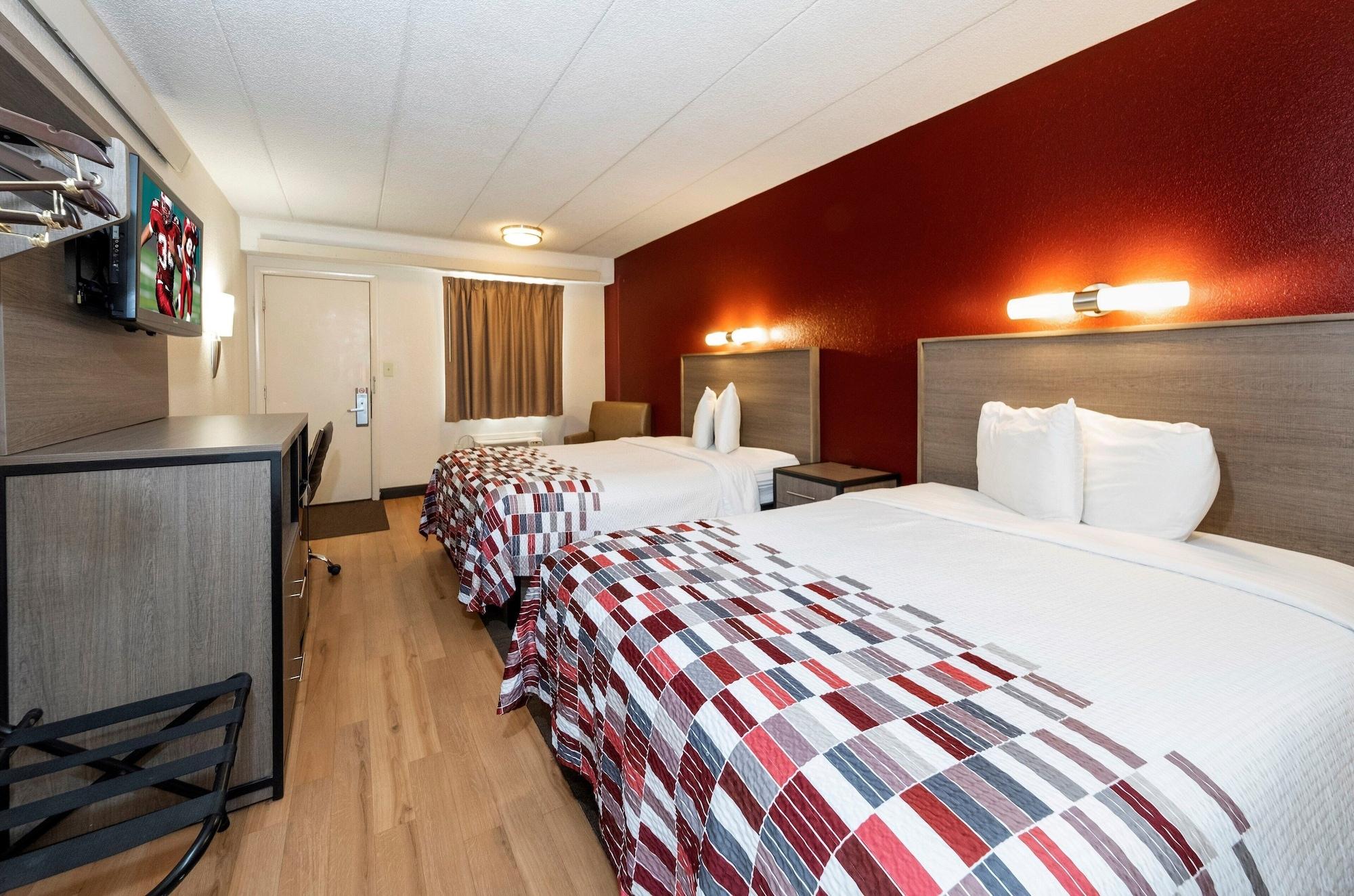 Red Roof Inn Эдисон Экстерьер фото