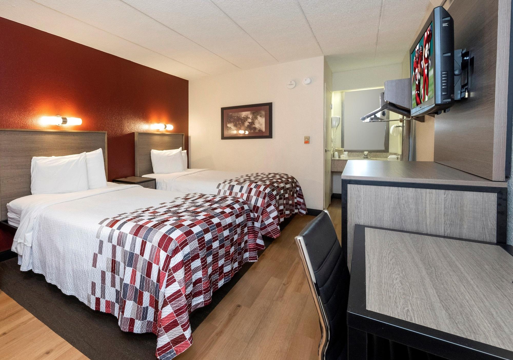 Red Roof Inn Эдисон Экстерьер фото