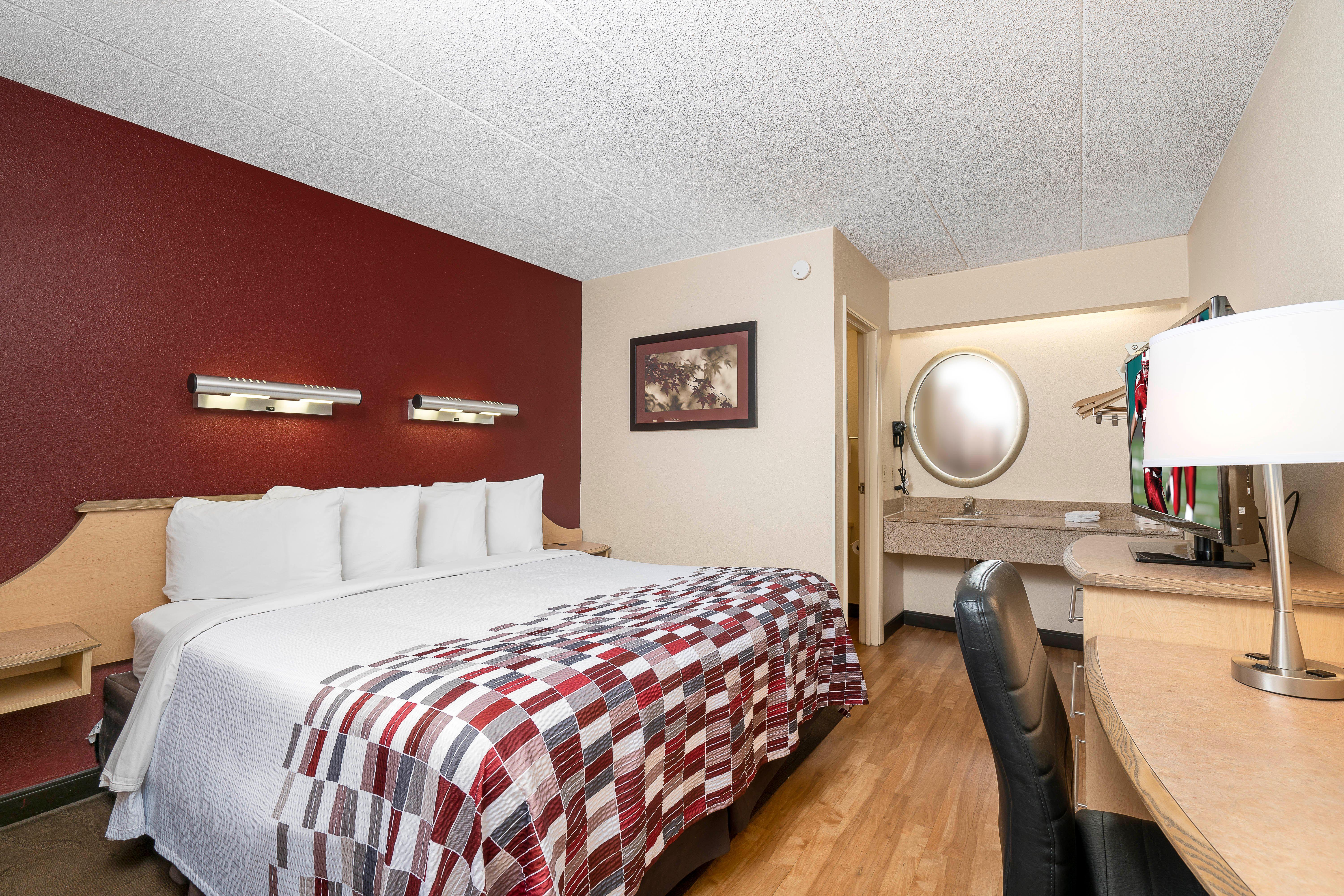 Red Roof Inn Эдисон Экстерьер фото
