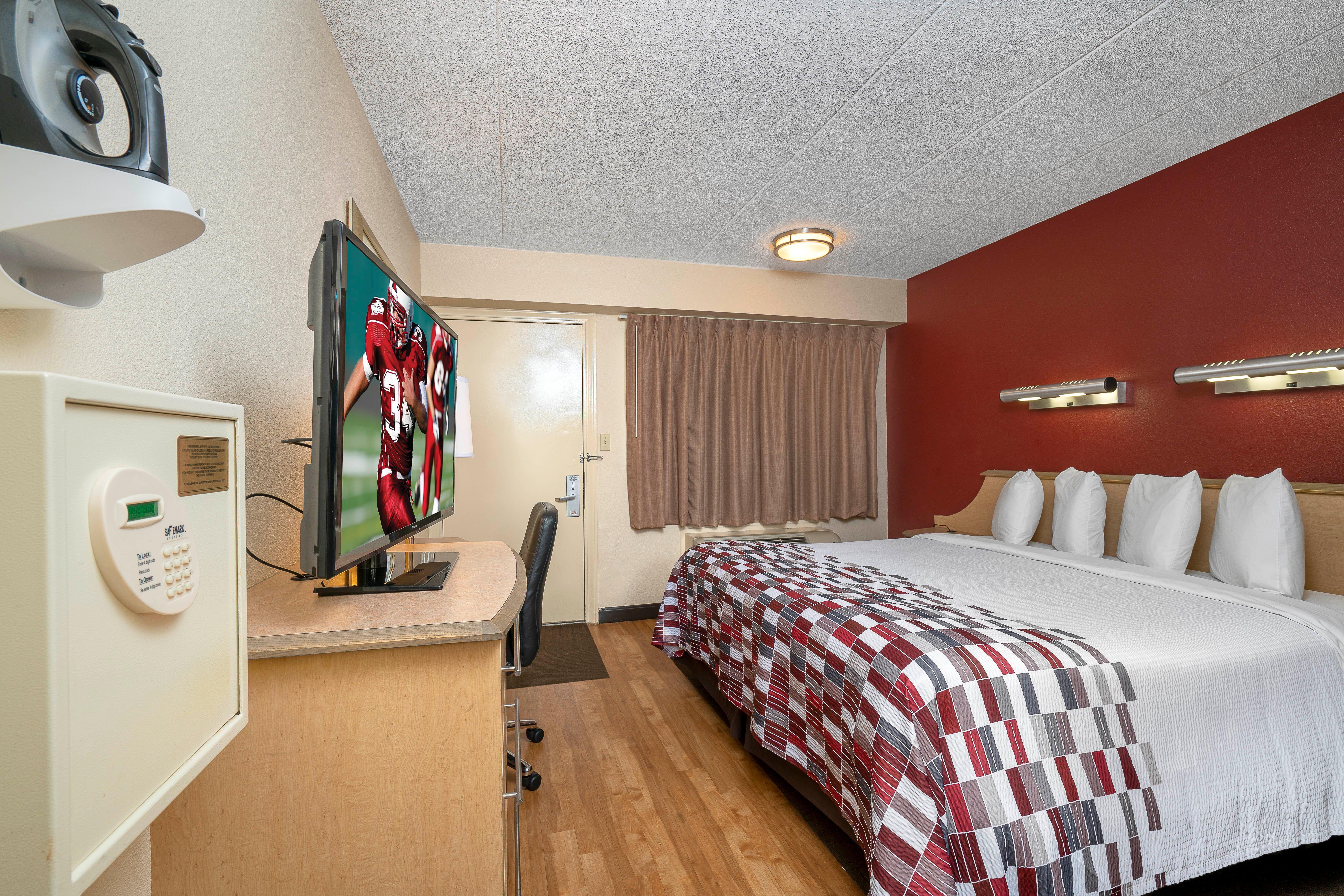 Red Roof Inn Эдисон Экстерьер фото