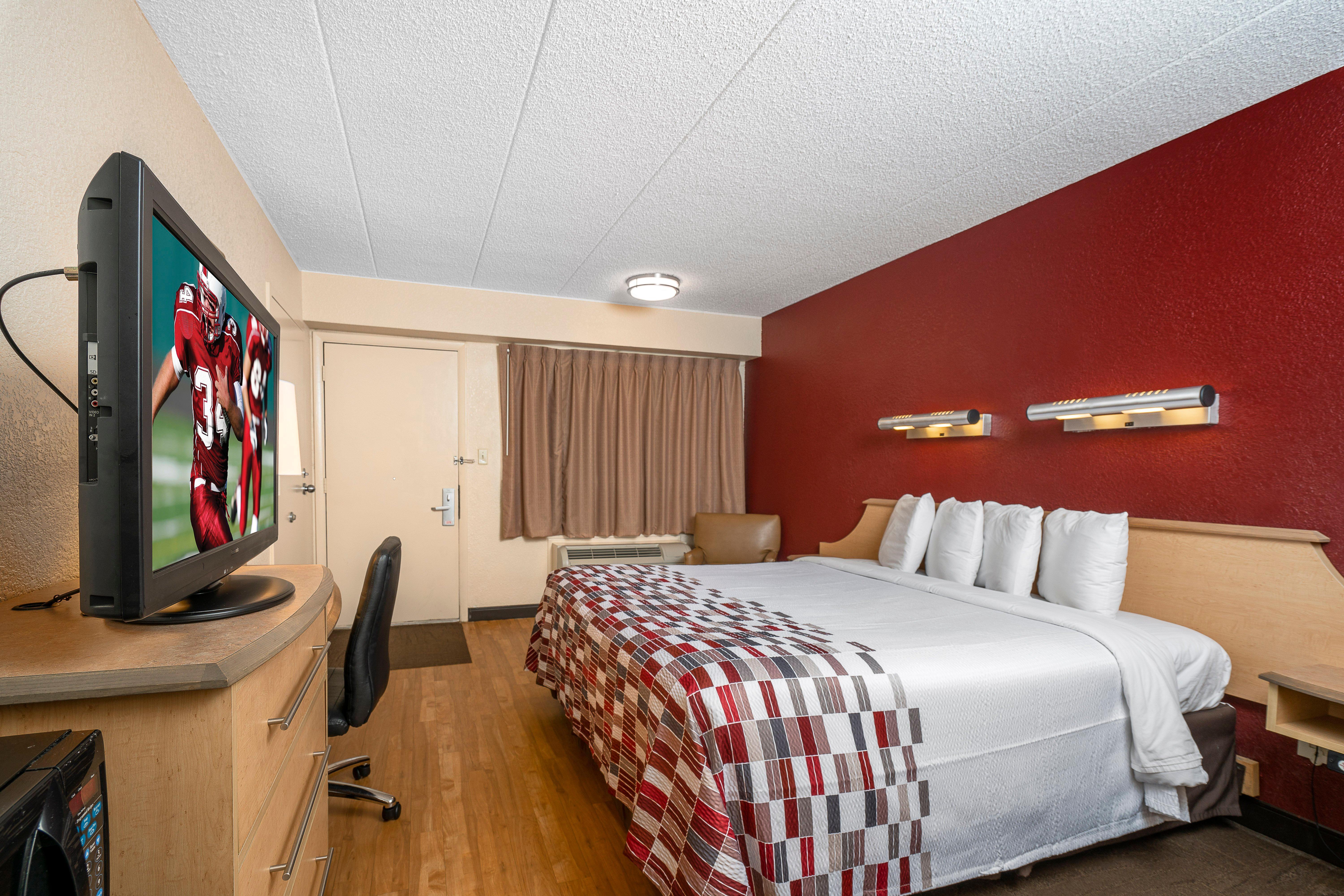 Red Roof Inn Эдисон Экстерьер фото
