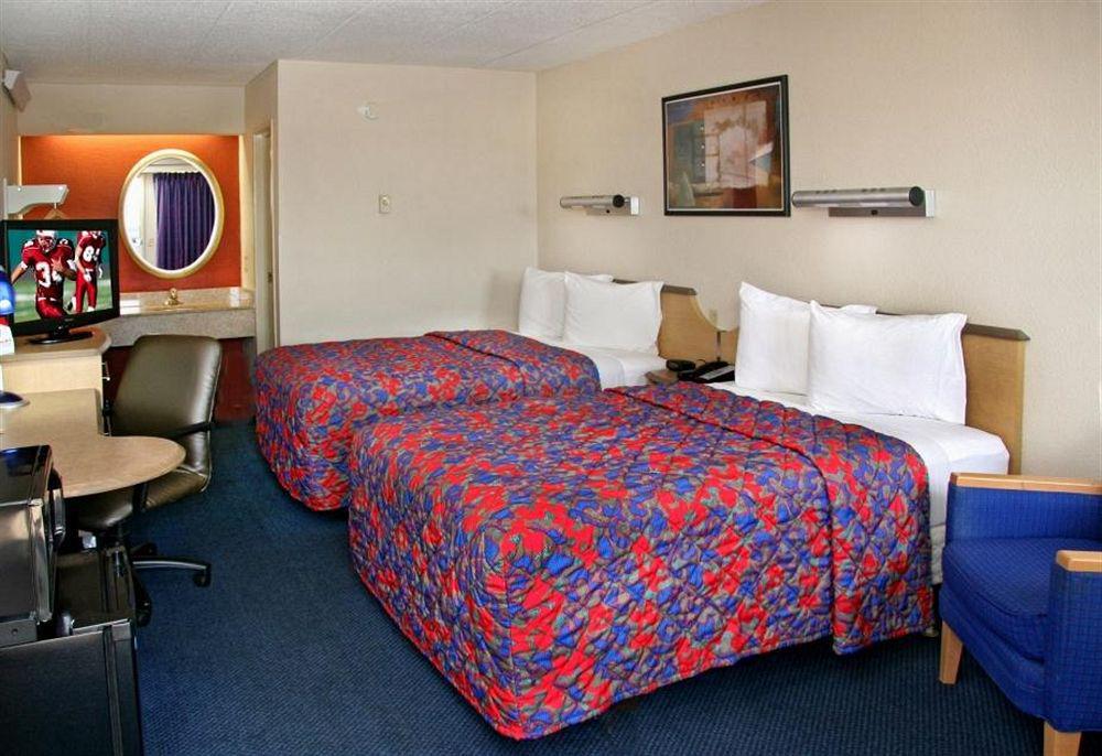 Red Roof Inn Эдисон Номер фото
